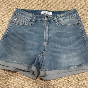 Preowned Judy blue Jean shorts, size medium
